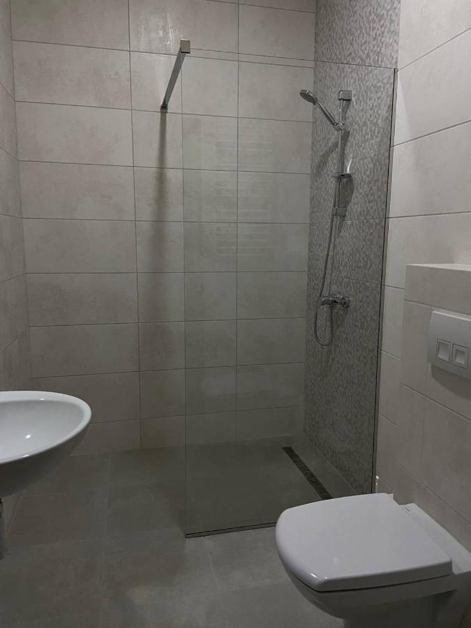 Hostel Lubin Лвив Екстериор снимка